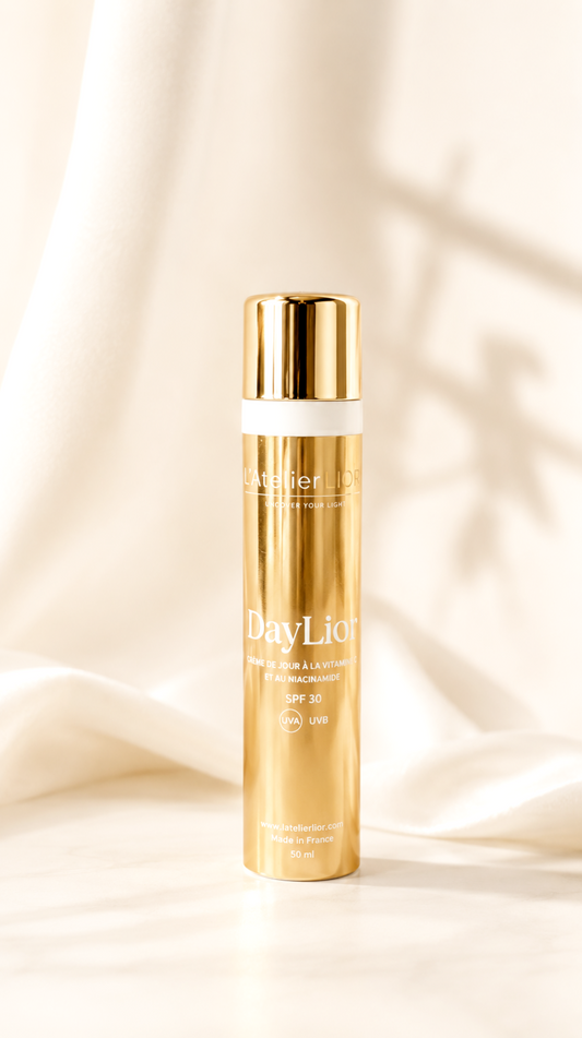 DayLior - Crème de Jour SPF 30 à la Vitamine C, Curcuma & Niacinamide